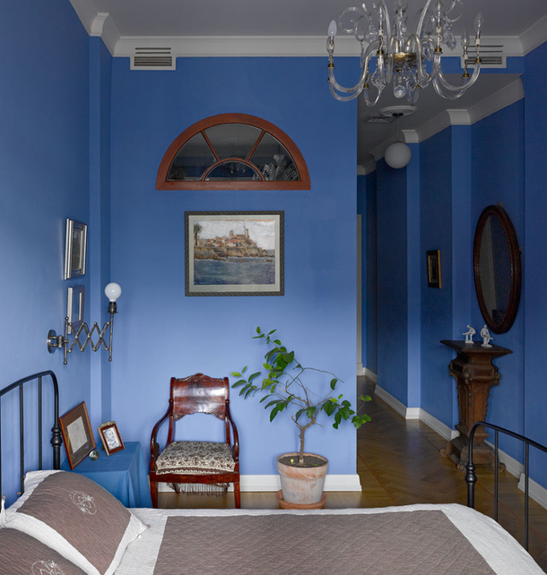 adelaparvu.com despre casa de artist Anna Sokolova, apartament in galben si albastru, locuinta in stil francez (2)