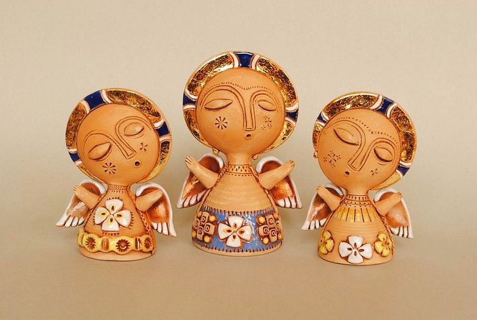 adelaparvu.com despre obiecte de arta din ceramica, ceramica pictata, ingeri din ceramica, artist Aram Hunanyan (3)