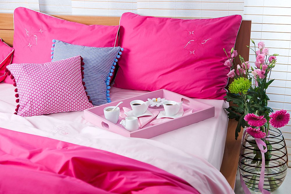 adelaparvu.com despre Daniela Mandu, atelier decoratiuni textile si lenjerii de pat Cusut cu ata roz (10)