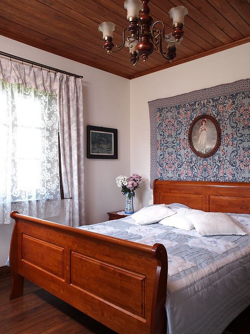 adelaparvu.com despre casa rustica din lemn cu interior clasic, casa Polonia, pensiune Stanica Rzeczna (35)