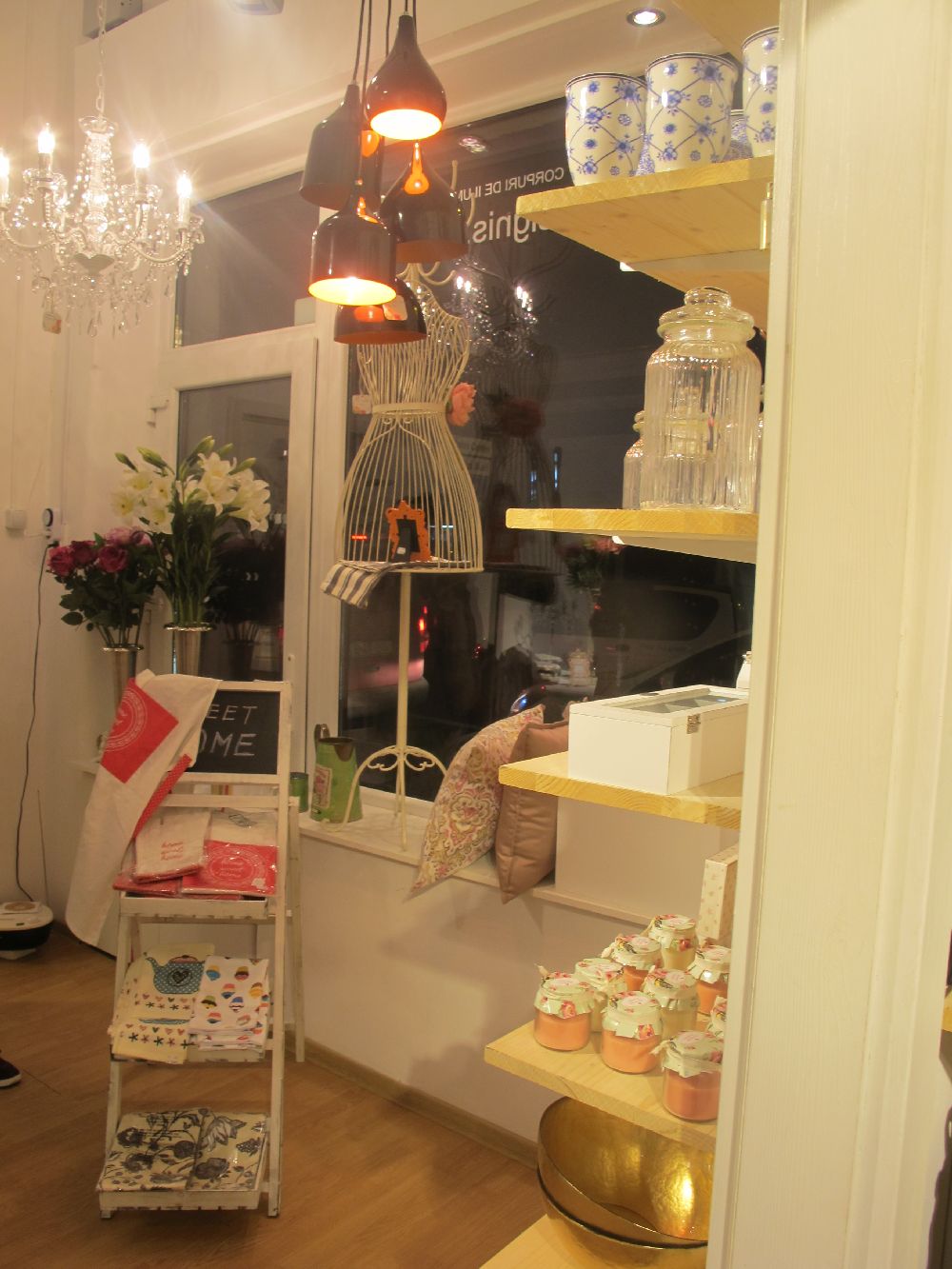 adelaparvu.com despre magazin de decoratiuni si mobila din Cluj, Insignist, Foto Adela Parvu (18)