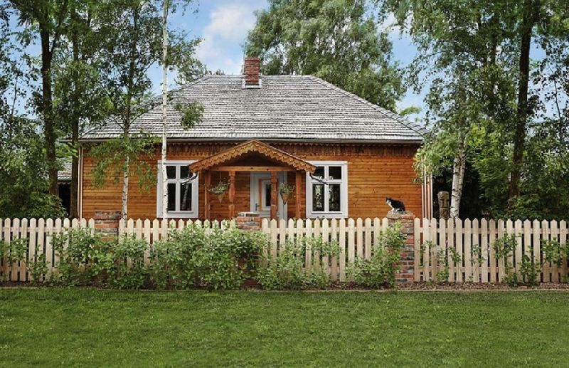 adelaparvu.com despre casa construita din lemn vechi, casa Polonia, Foto Weranda Country (2)