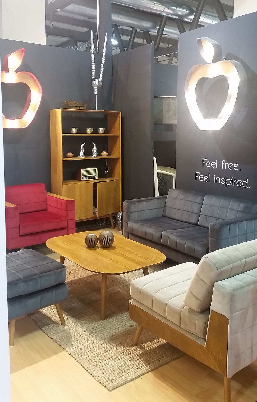 adelaparvu.com despre firme romanesti de mobila la Salone del Mobile Milano 2016, stand Quadra Furniture (4)