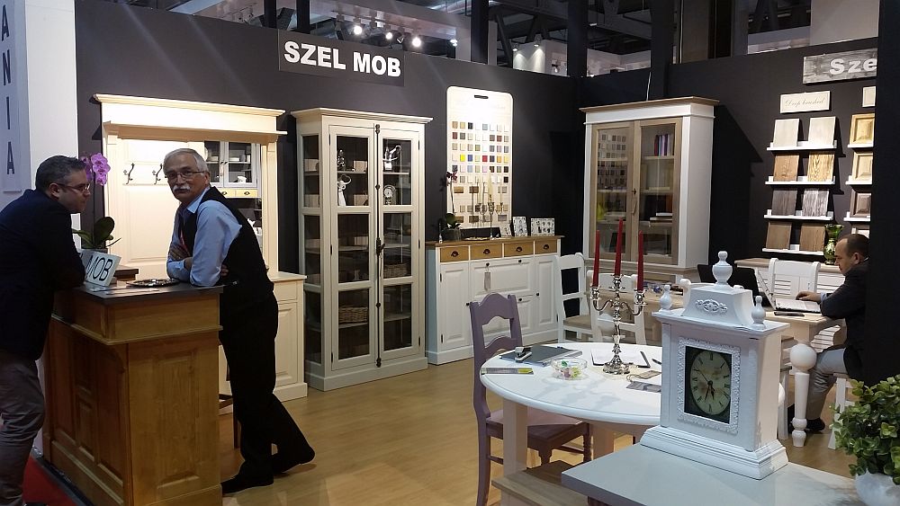 adelaparvu.com despre firme romanesti de mobila la Salone del Mobile Milano 2016, stand Szel Mob (3)