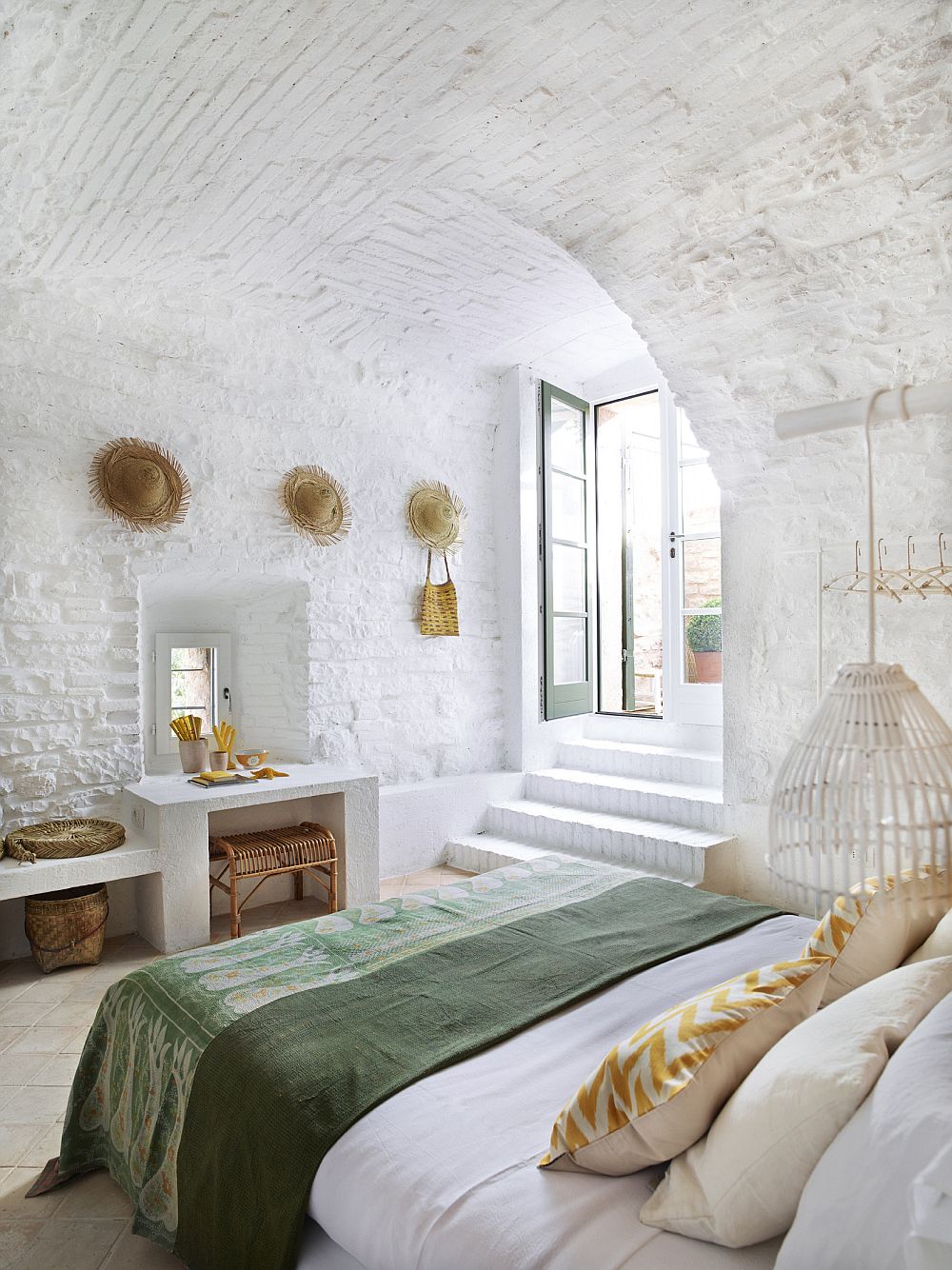 adelaparvu.com despre casa din piatra in stil eclectic, Umbria, designer Andrea Falkner, Foto Septimius Krogh (19)