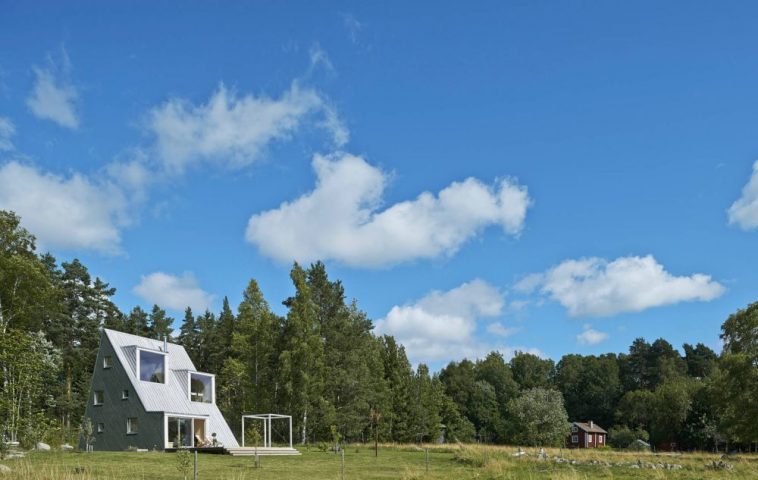 adelaparvu.com despre casa din lemn 85 mp, Suedia, Arhitect Leo Qvarsebo, Foto Lindman Photography (1)