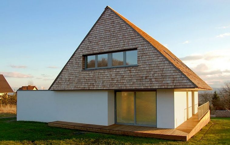 adelaparvu.com despre acoperis din lemn de cedru si lemn cedru pentru fadate de la Georoof (14)